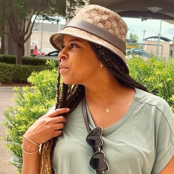 Authentic Gucci Bucket Hat - Picture 2 of 16